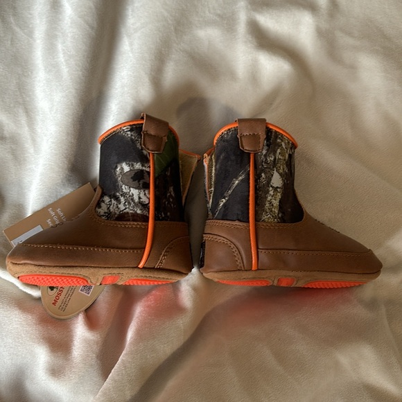 Baby Buckers Twister Boots - Picture 2 of 5